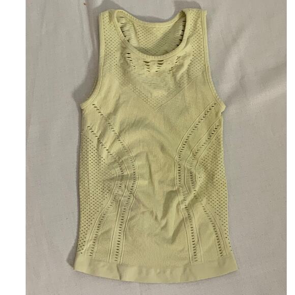 ALO Yoga Tops - Alo Yoga Lark Tank size xs/s